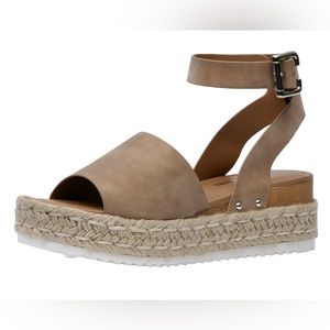 New! Cushionaire Miranda Platform Wedge Sandal Natural